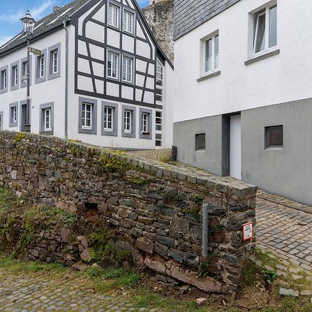 Modern Apartment In Reifferscheid With Garden Hellenthal Buitenkant foto